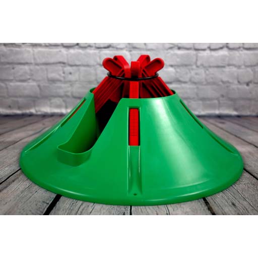 Eazy Treezy The Christmas Cabin